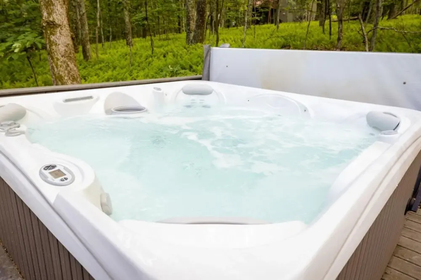 Ski-in out Mountain Home-jacuzzi Sauna Wintergreen