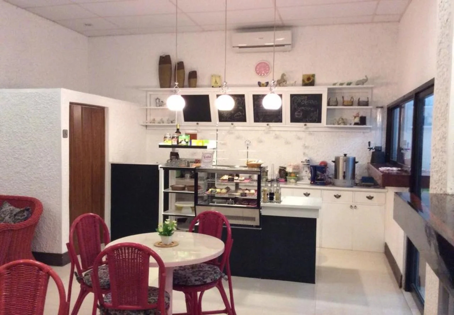 Ala Amid Bed & Breakfast