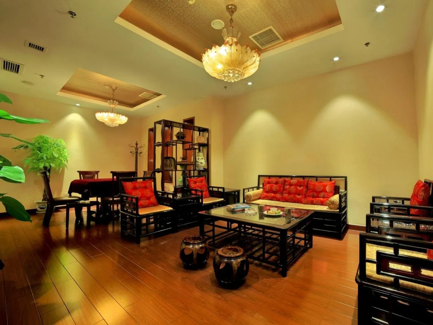 Gem Flower Jinyu Sunshine Hotel