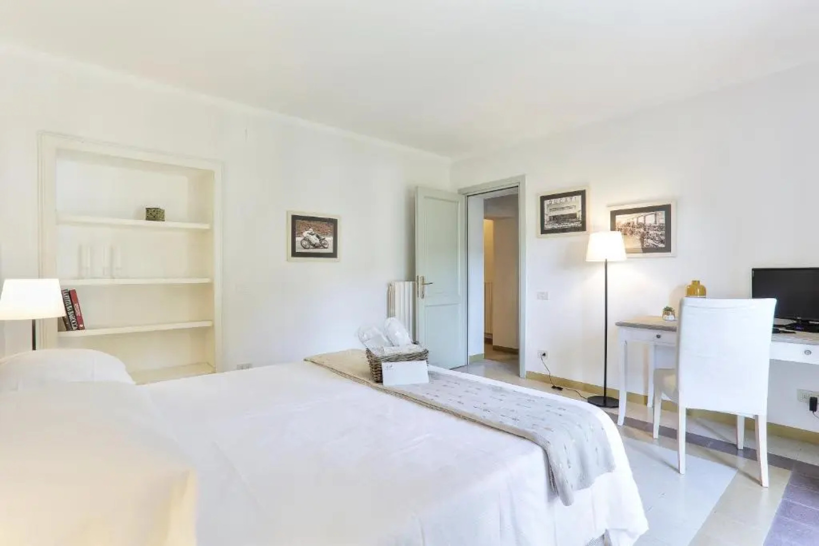 Villa Maona - con piscina tra Firenze e Pisa