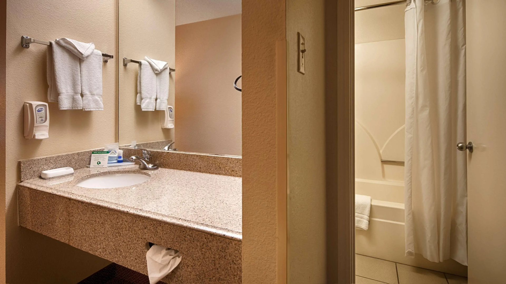 SureStay Plus by Best Western San Antonio Fiesta Inn