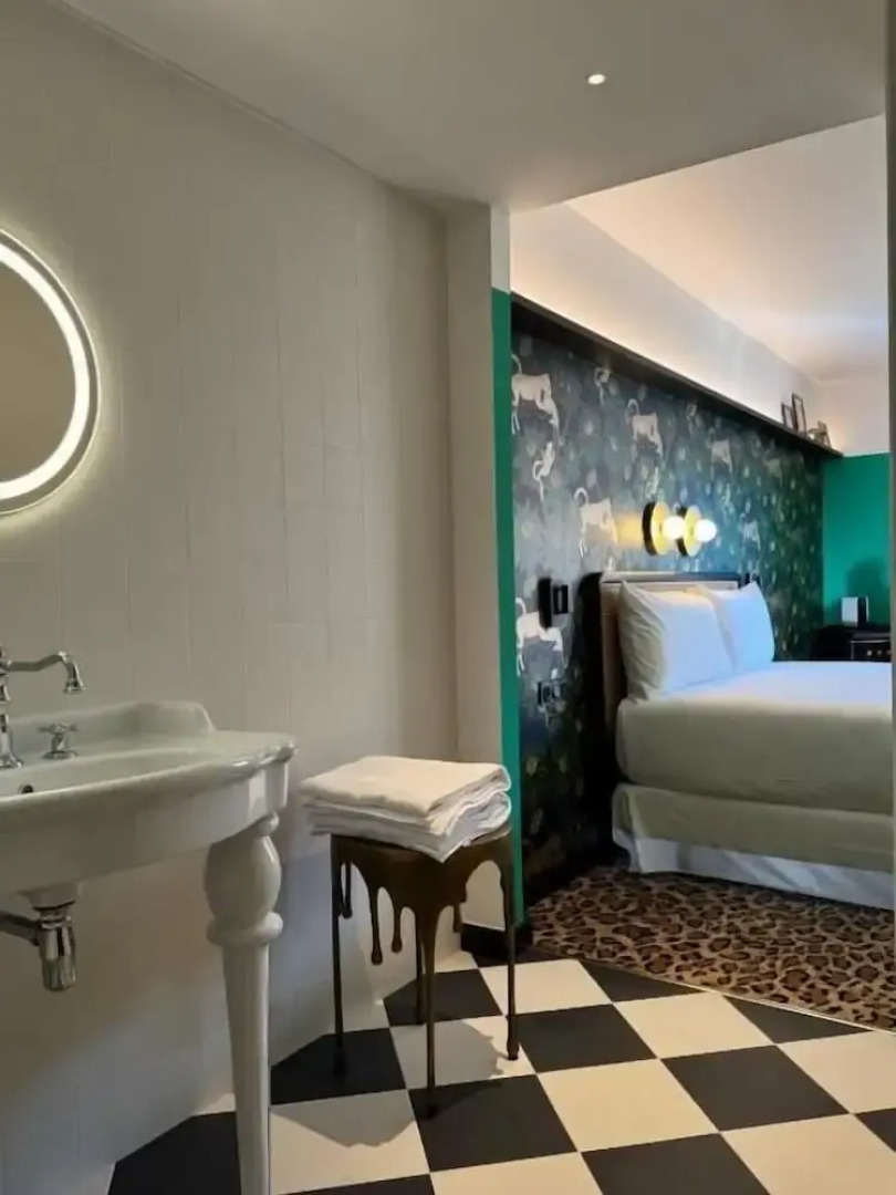 Hotel Divino by Fimedhotels