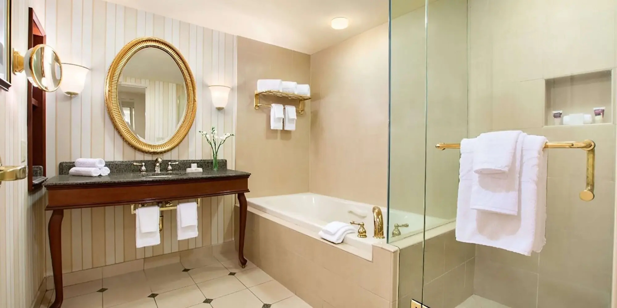 Harrah's Kansas City Hotel and Casino - A Caesars Rewards Destination