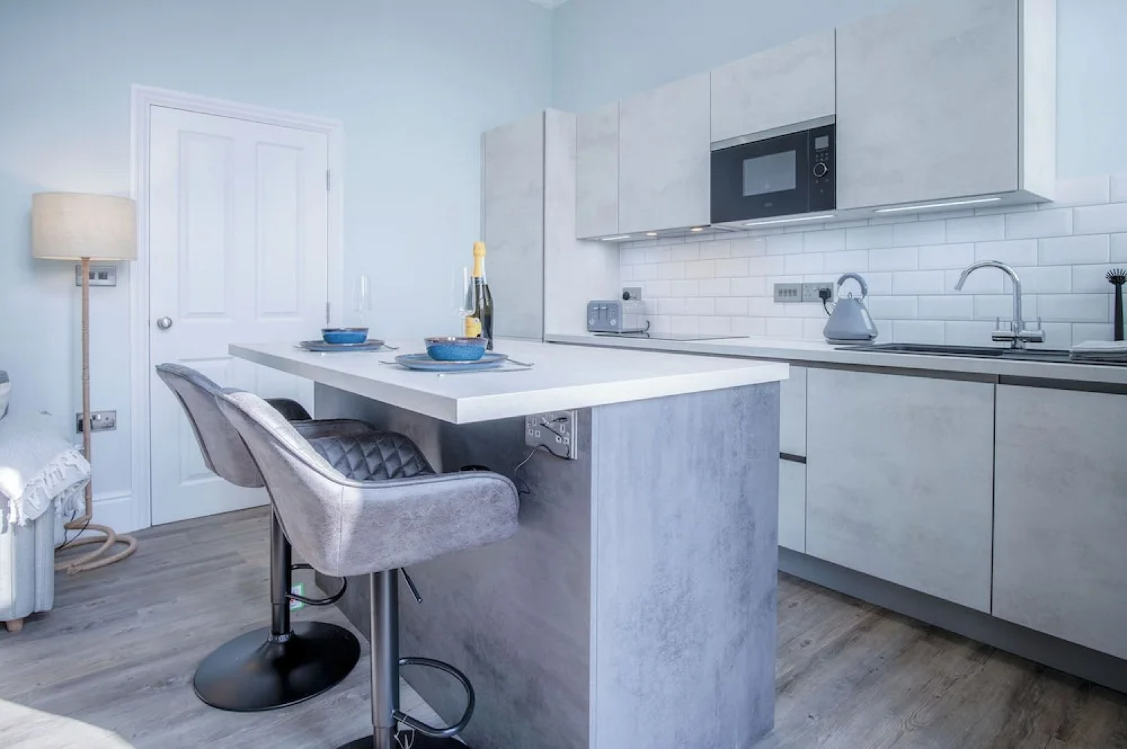 No. 6 Croft House - 1 Bedroom Apartment - Tenby