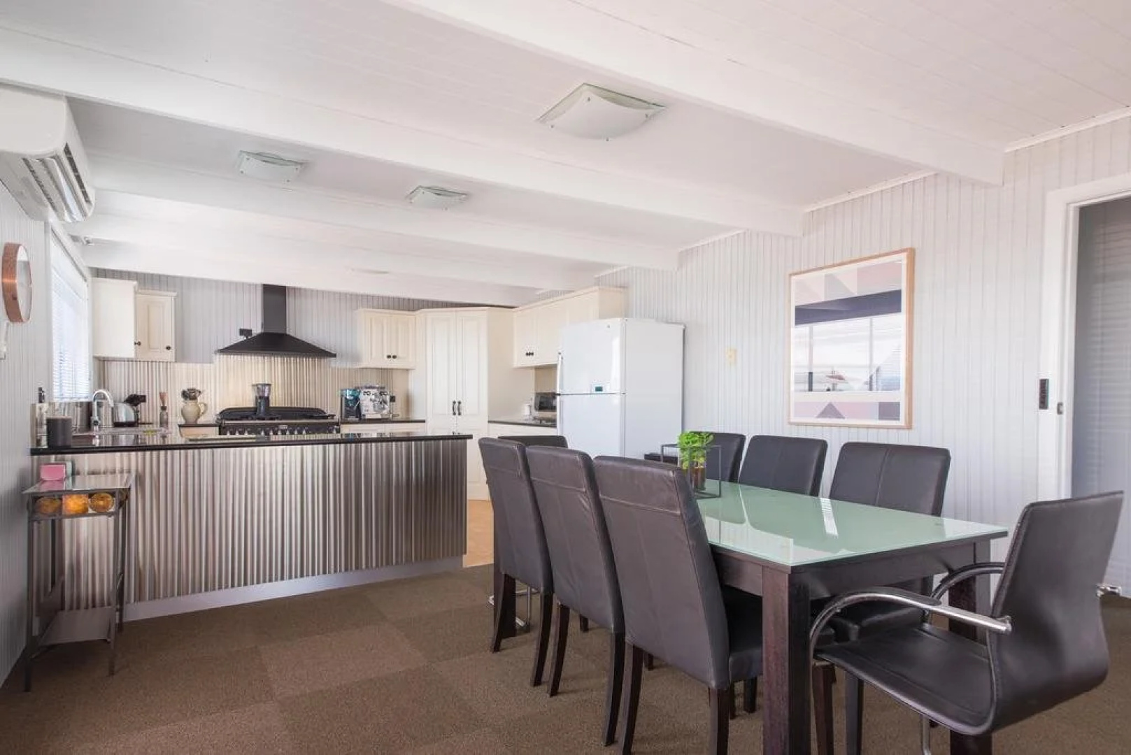 Bridport Holiday House