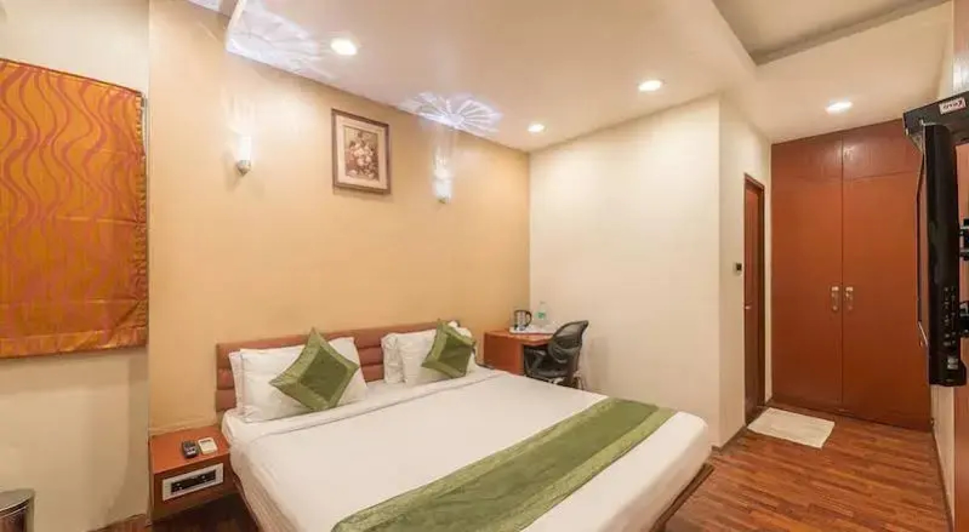 Flagship 479 By OYO Rooms