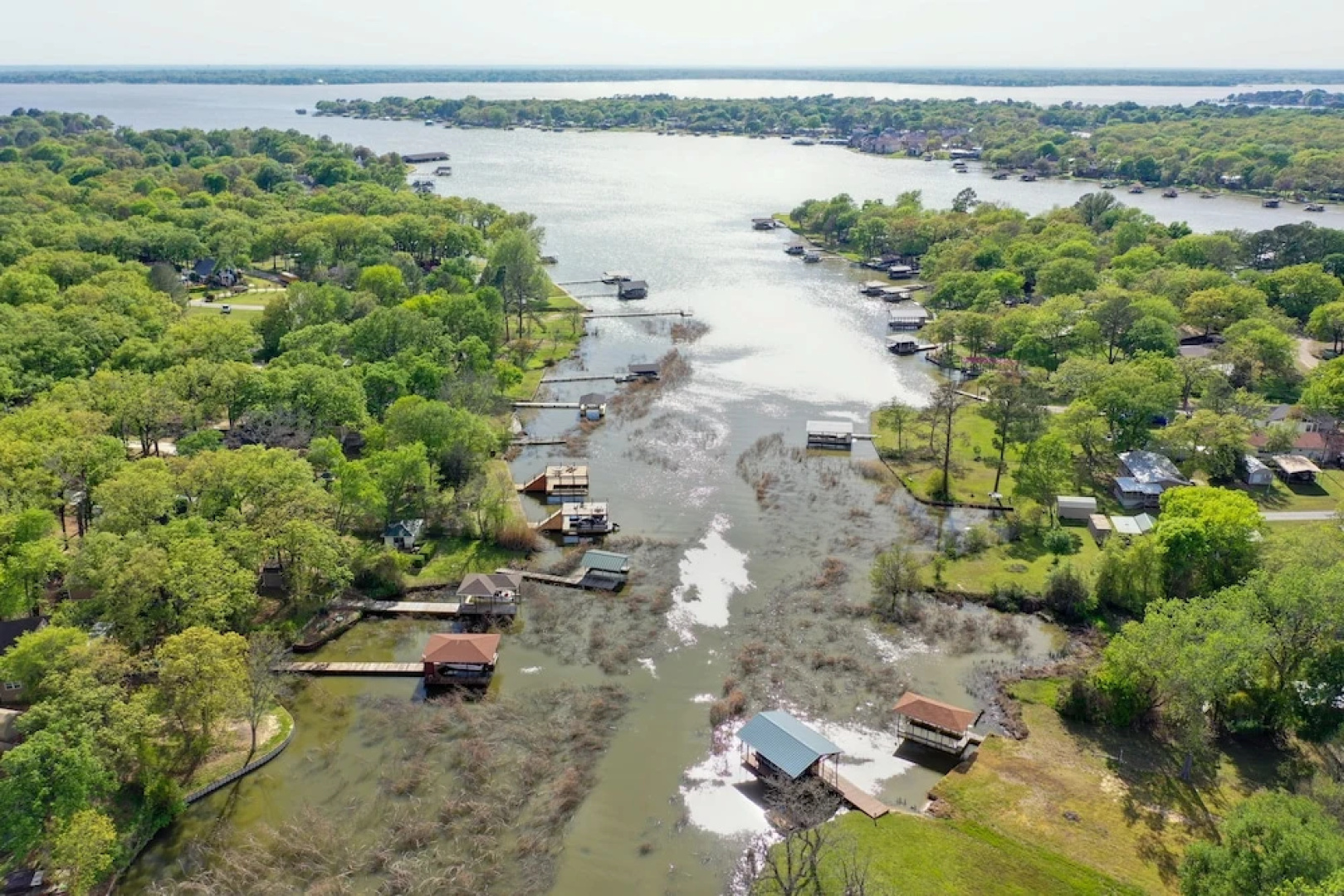 Cedar Creek Reservoir Home w/ Deck & Fire Pit!