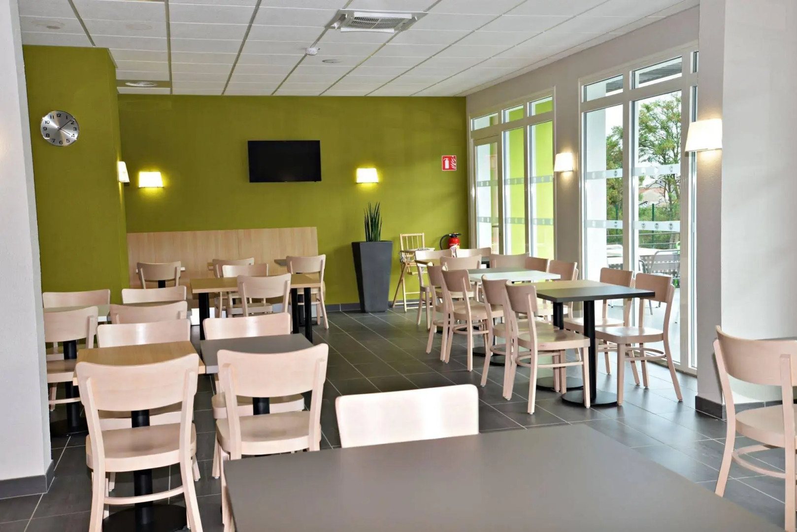 B&B HOTEL Alès - Pôle Mécanique