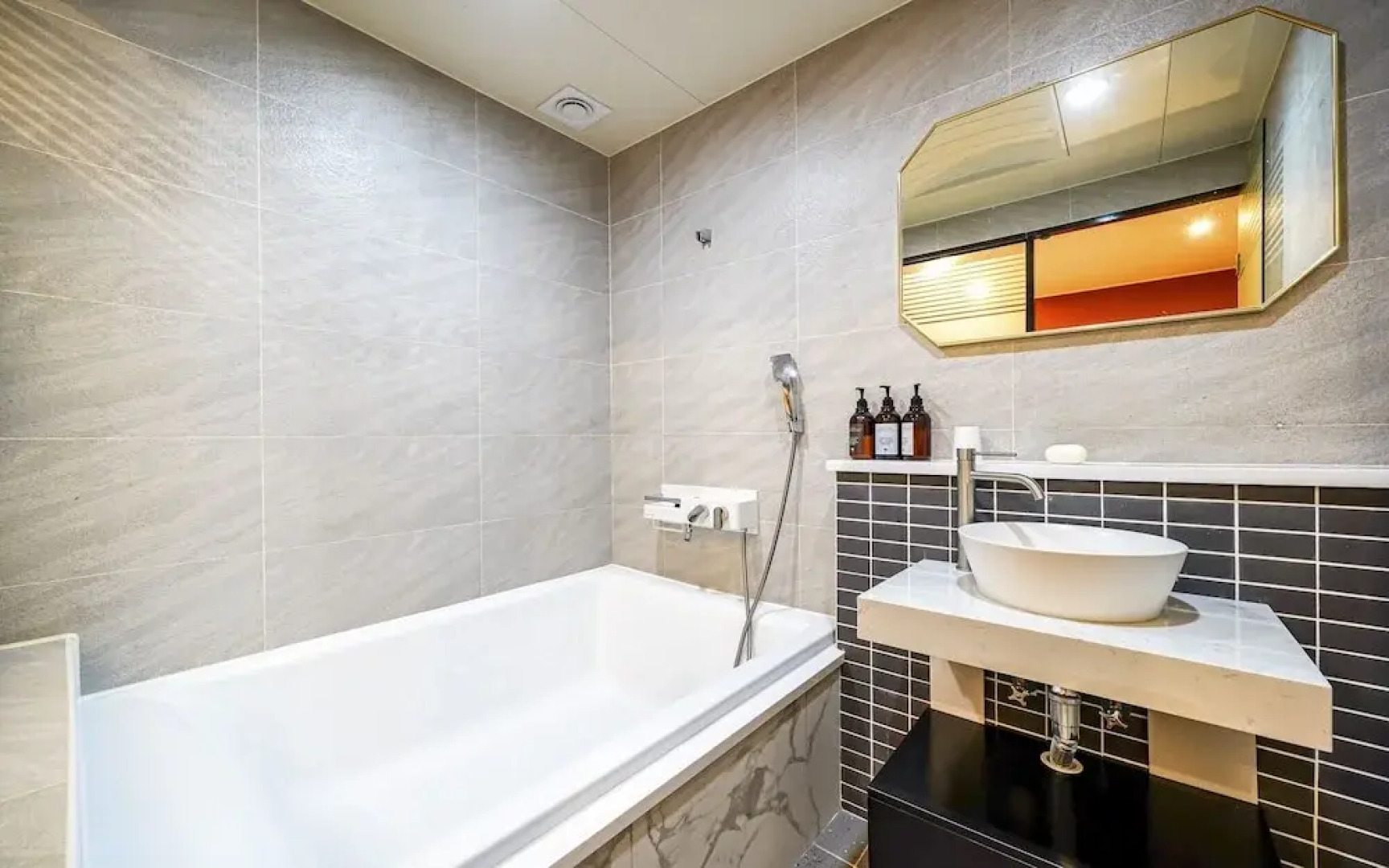 Yangsan Nambu-dong Jjak