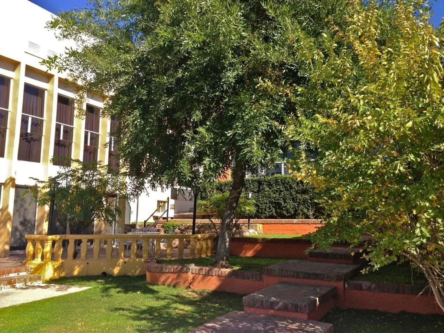 Hotel El Camino Real