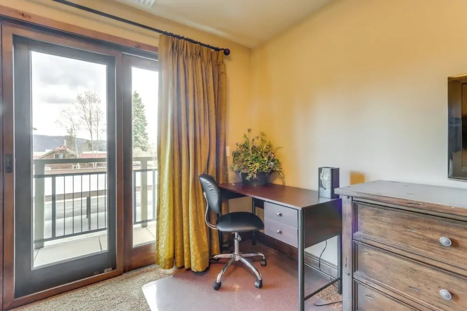 Central Mccall Getaway: Walk to Payette Lake!