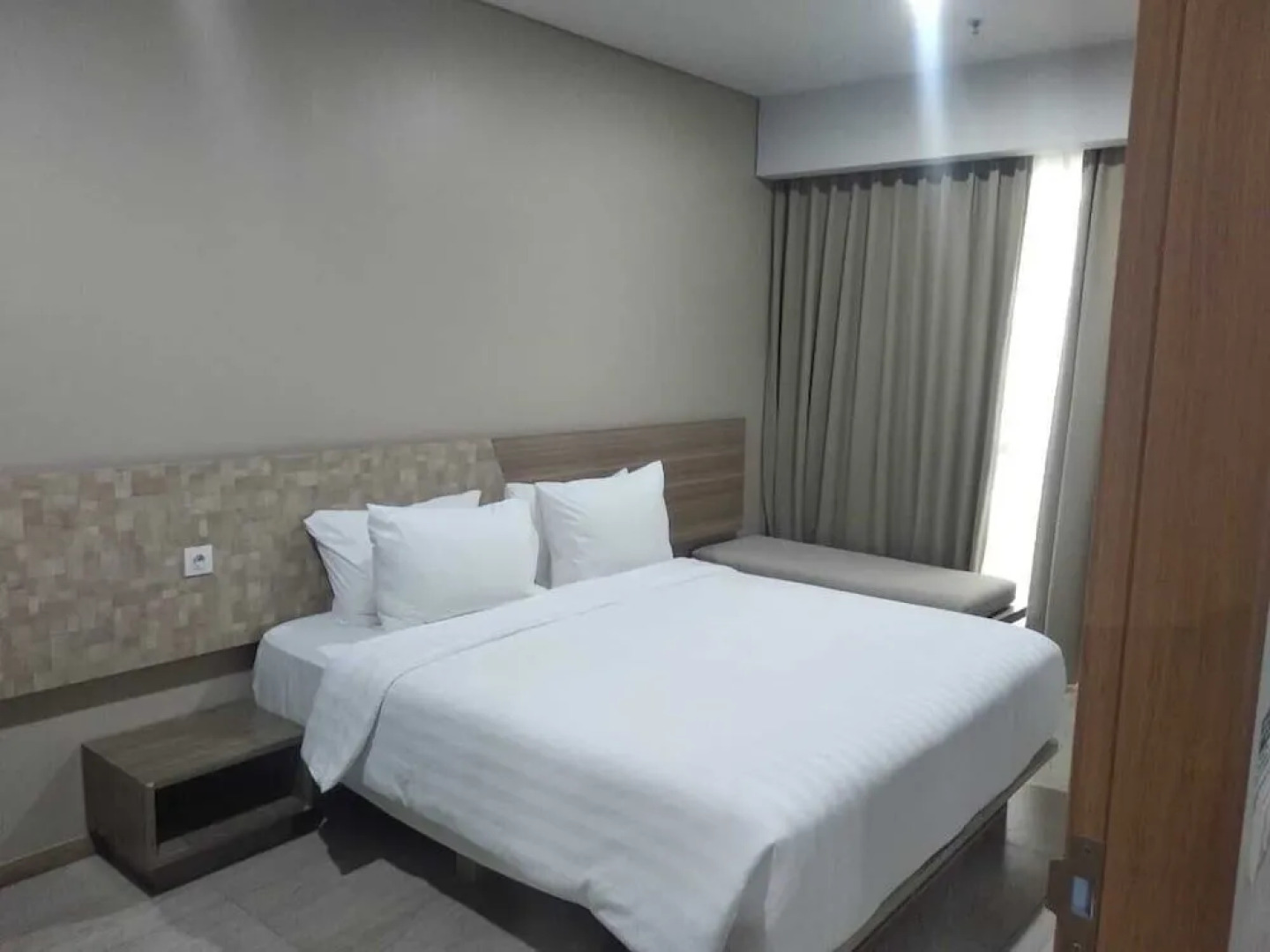 MAVI Hotel & Apartment