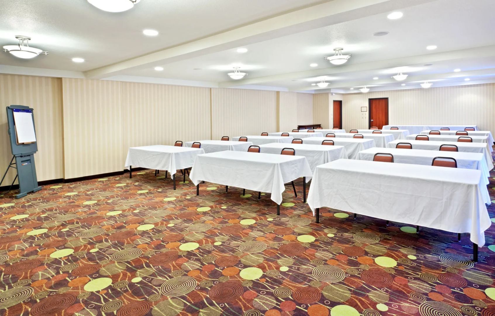 Holiday Inn Express Portland South-Lake Oswego by IHG