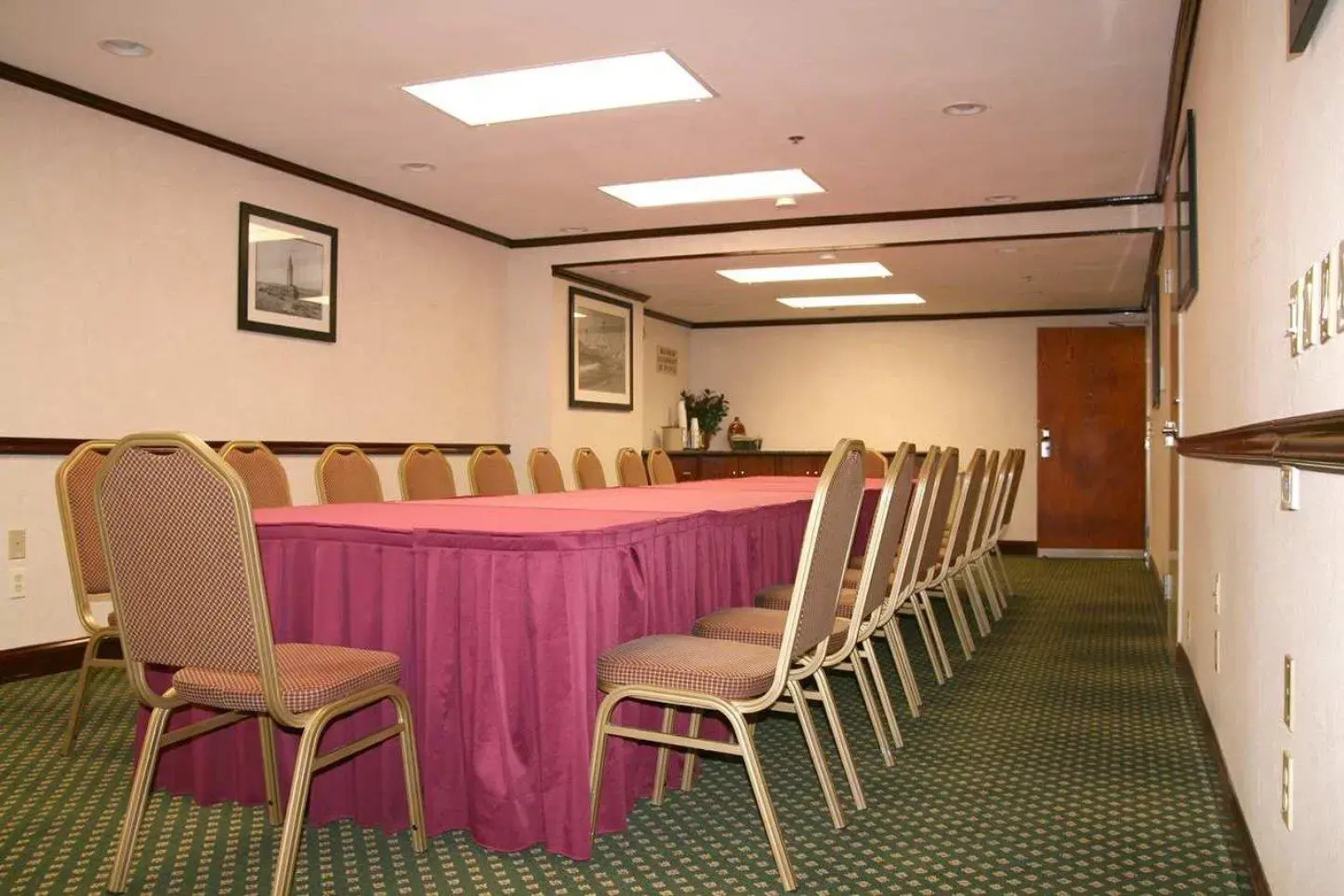 Hampton Inn San Francisco Airport