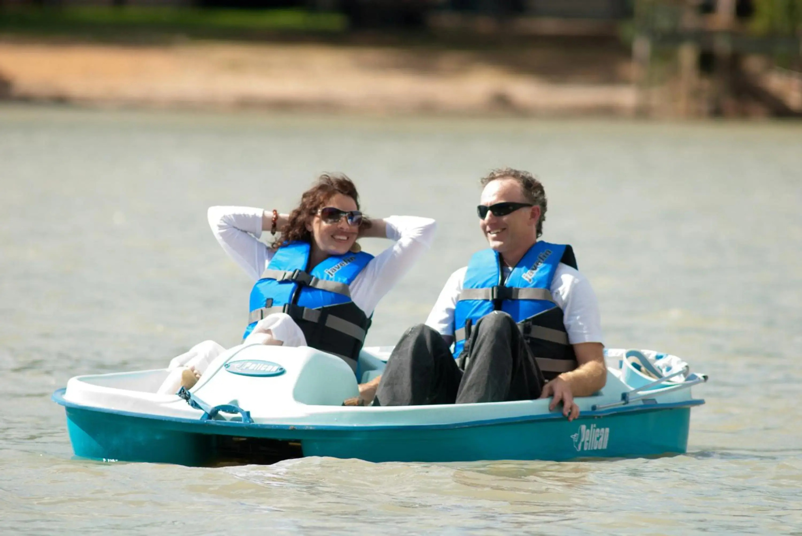 Romantic Getaways at Riverview Rise Retreats