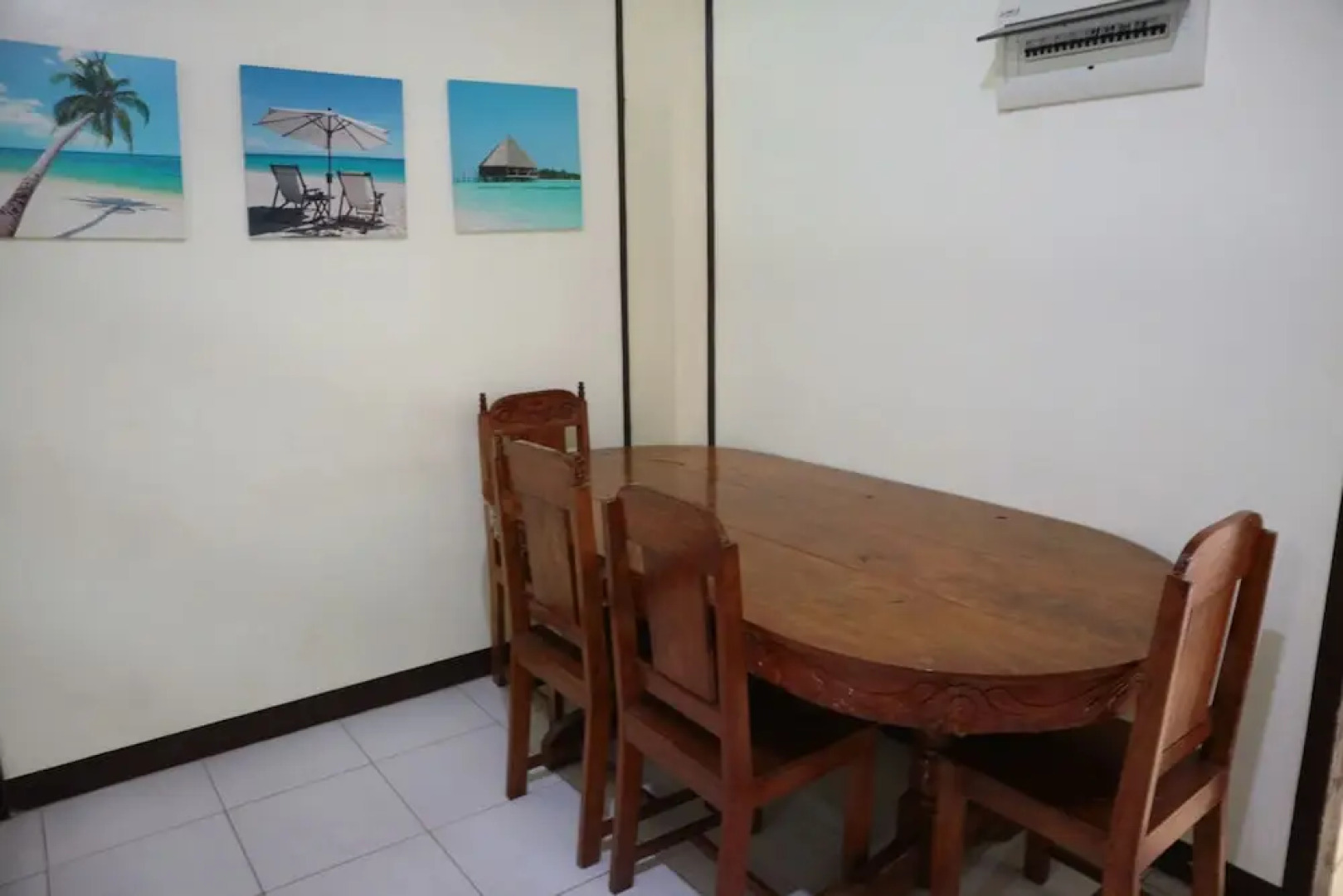 S-E Hotel and Residence