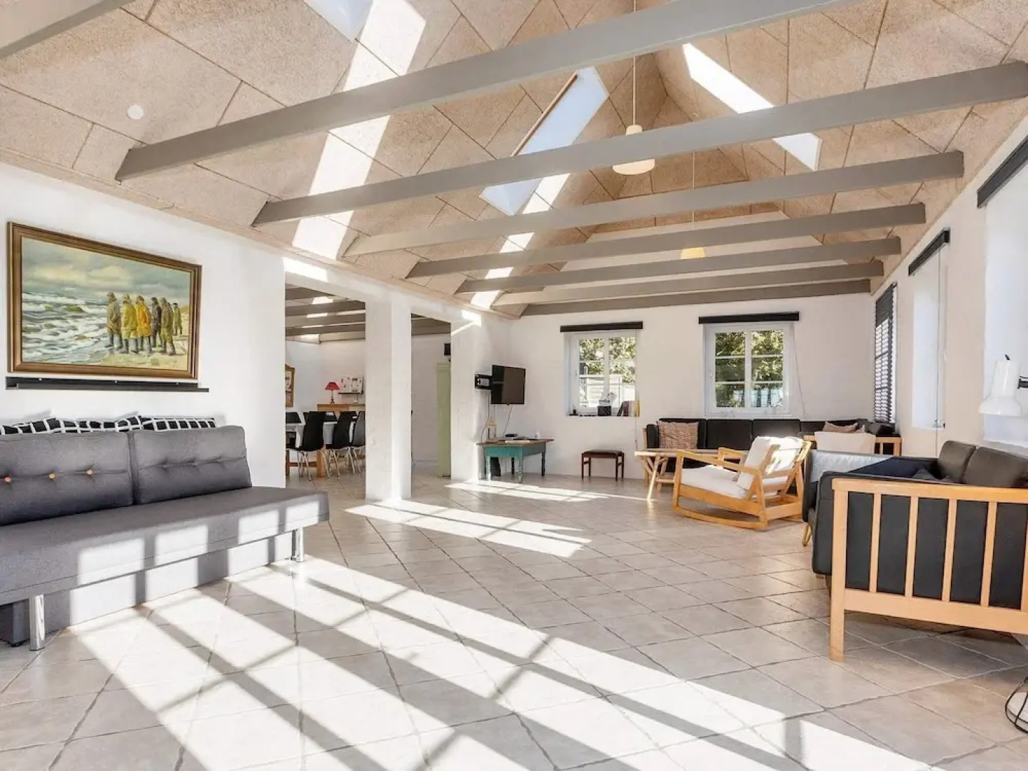 Adorable Holiday Home in Fur near Sea