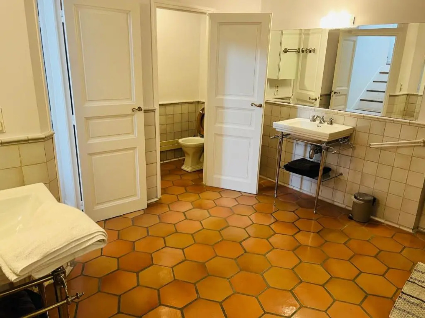 Penthouse Studio Privée Couple ou Famille- La Maison Searle à Tourtour