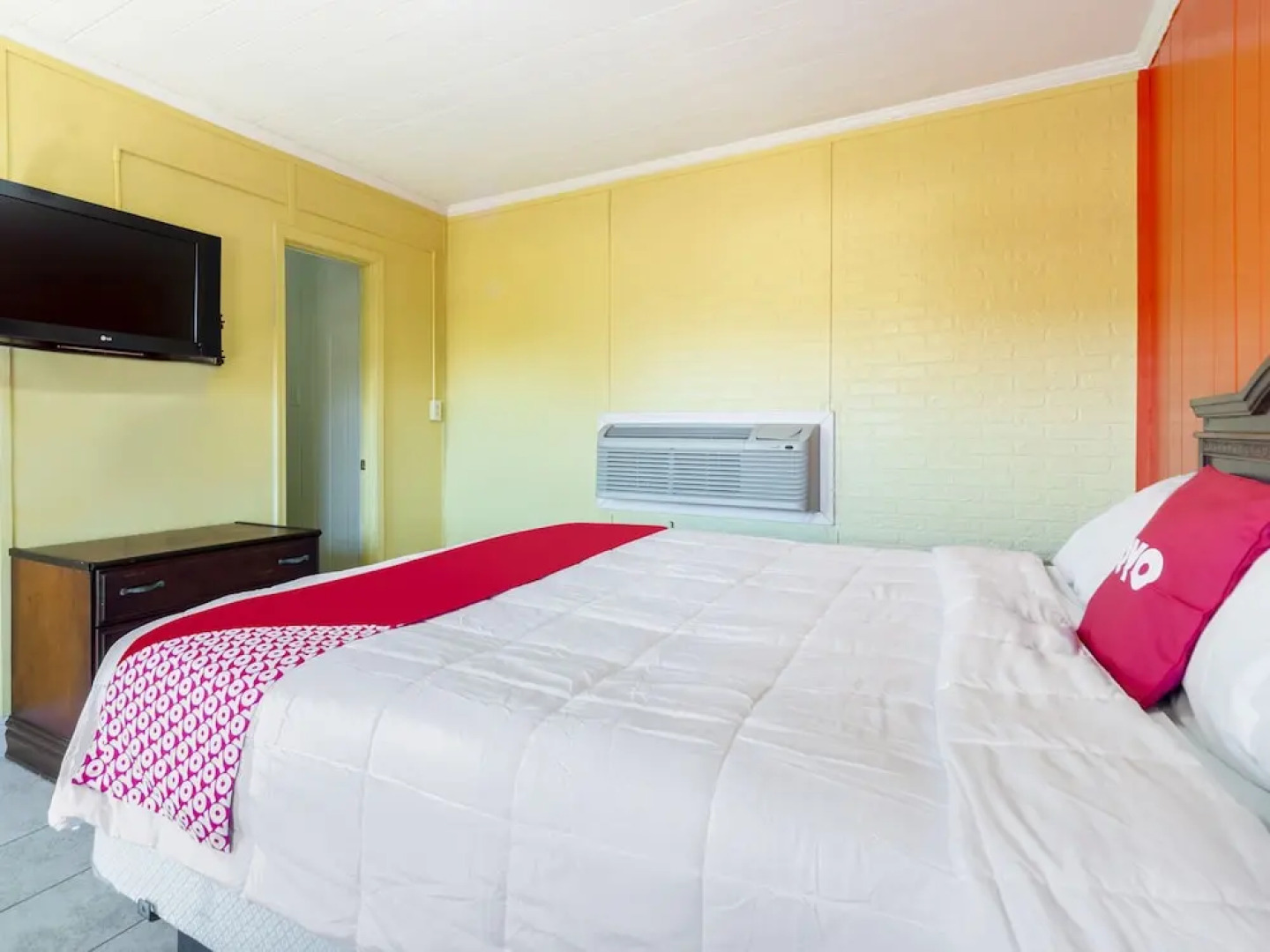 Hotel Brookhaven MS Hwy 51 North by OYO Rooms