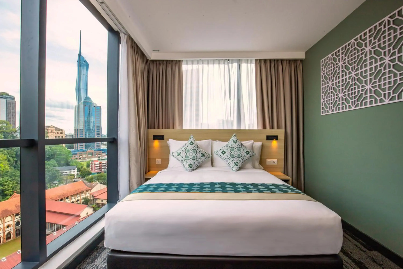 Santa Grand Signature Kuala Lumpur