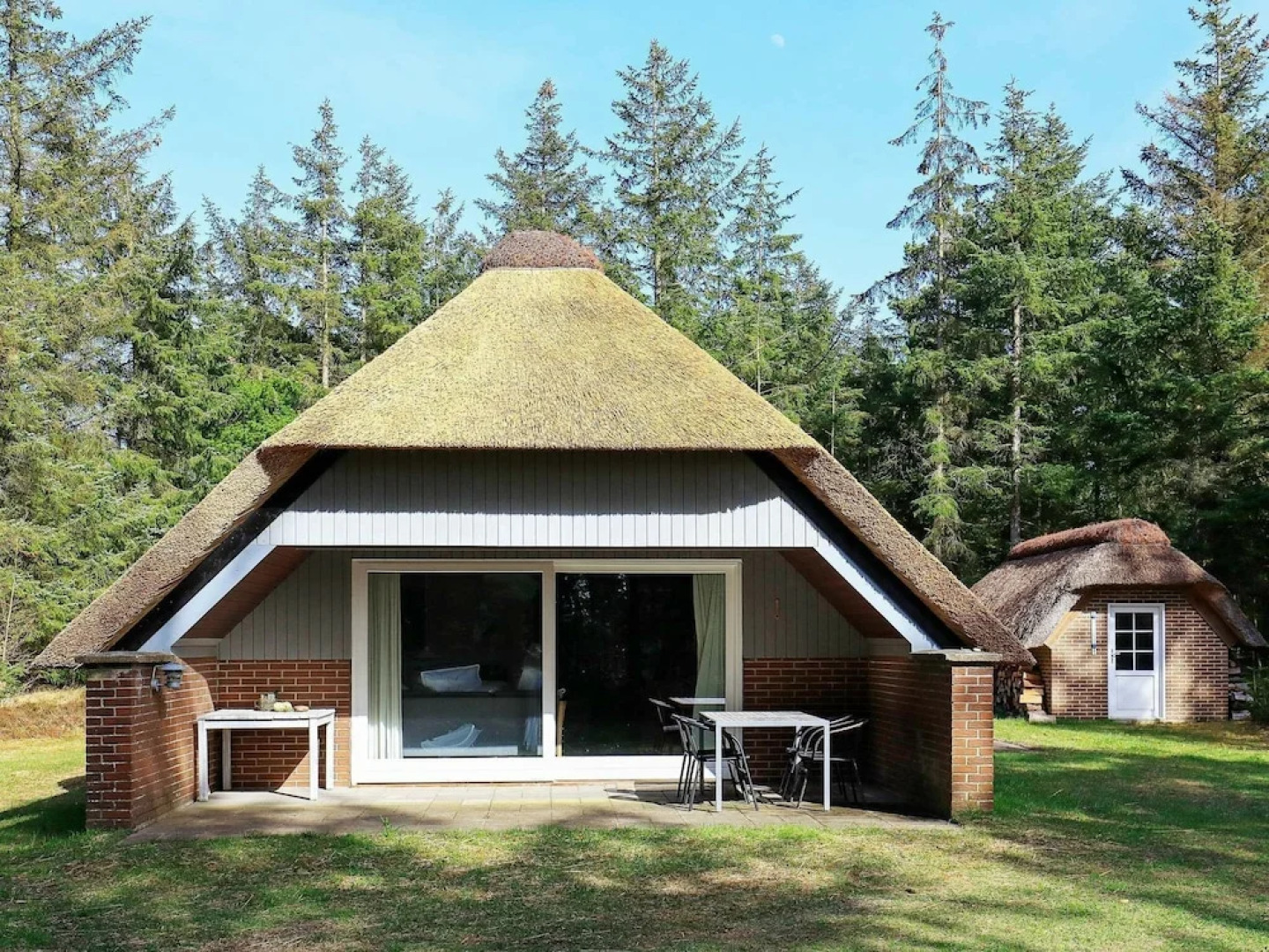 Restful Holiday Home in Skærbæk Near Restaurants