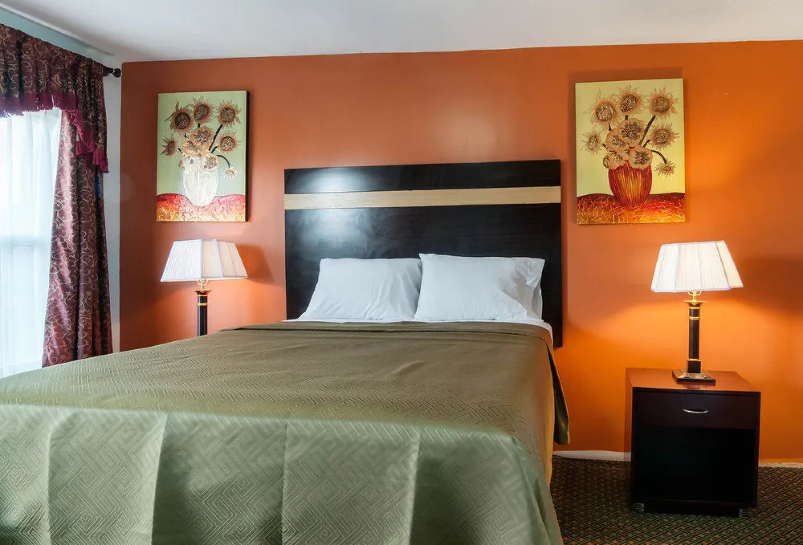 Rodeway Inn and Suites Inkster