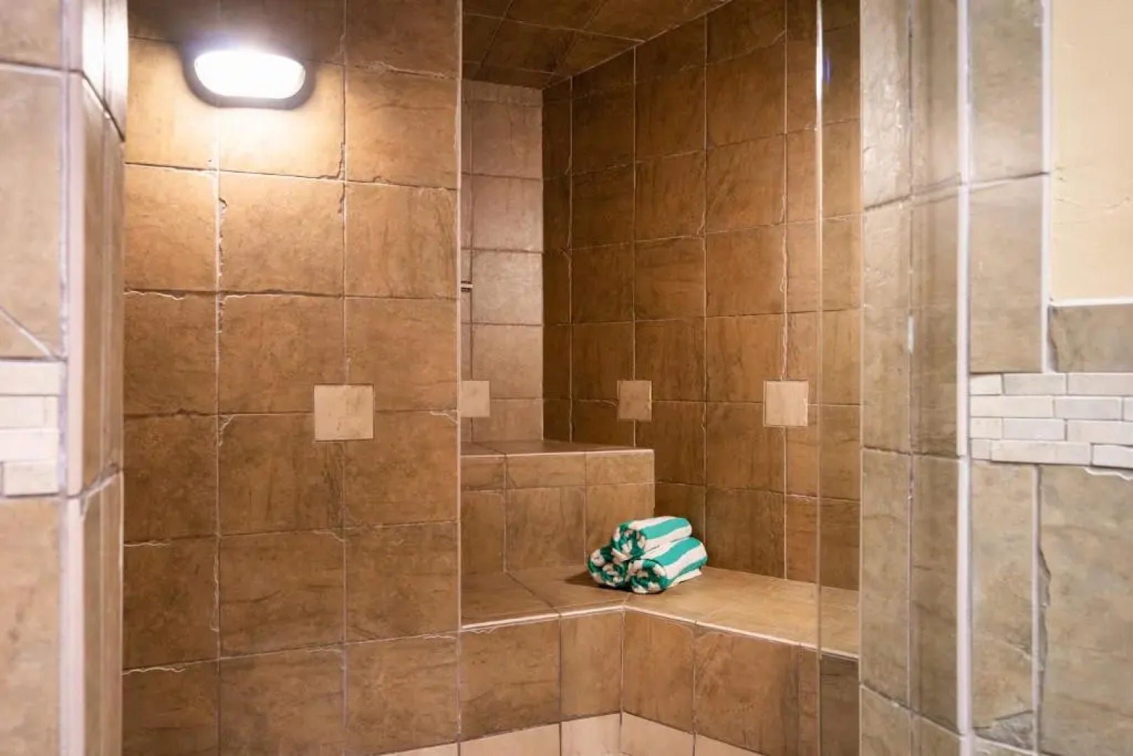 Reduce Rates w/ Skating Rink View in Northstar Village! Great Bear 404