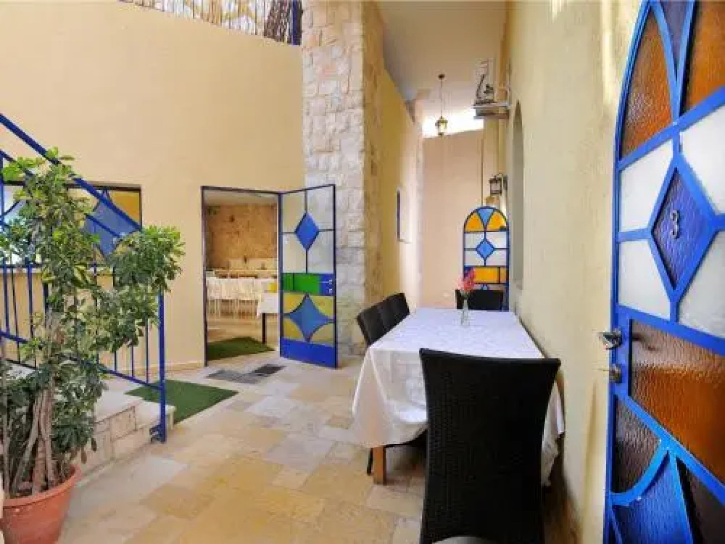 Vitrage Luxury Residence