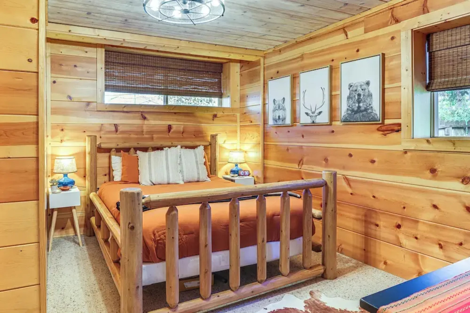 Walk to Golf, Lake: Twain Harte Cabin w/ Fireplace