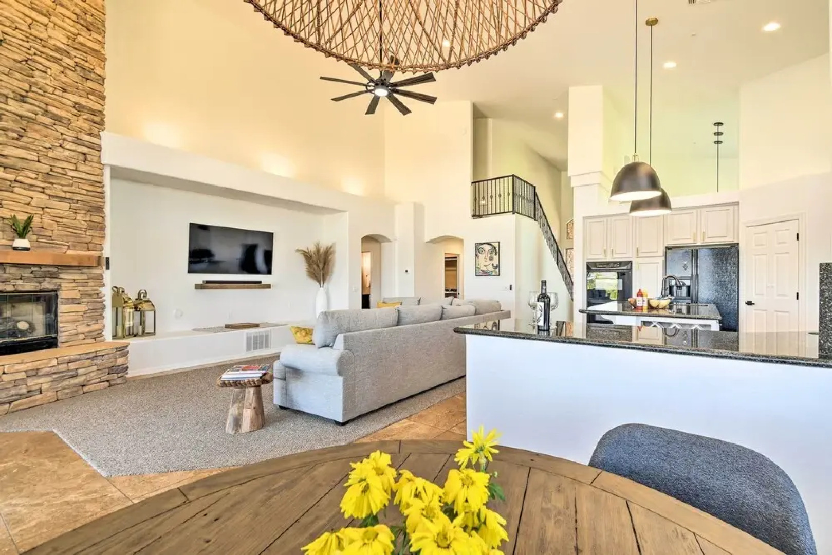 Pool, Spa & Putting Green: Fountain Hills Home!