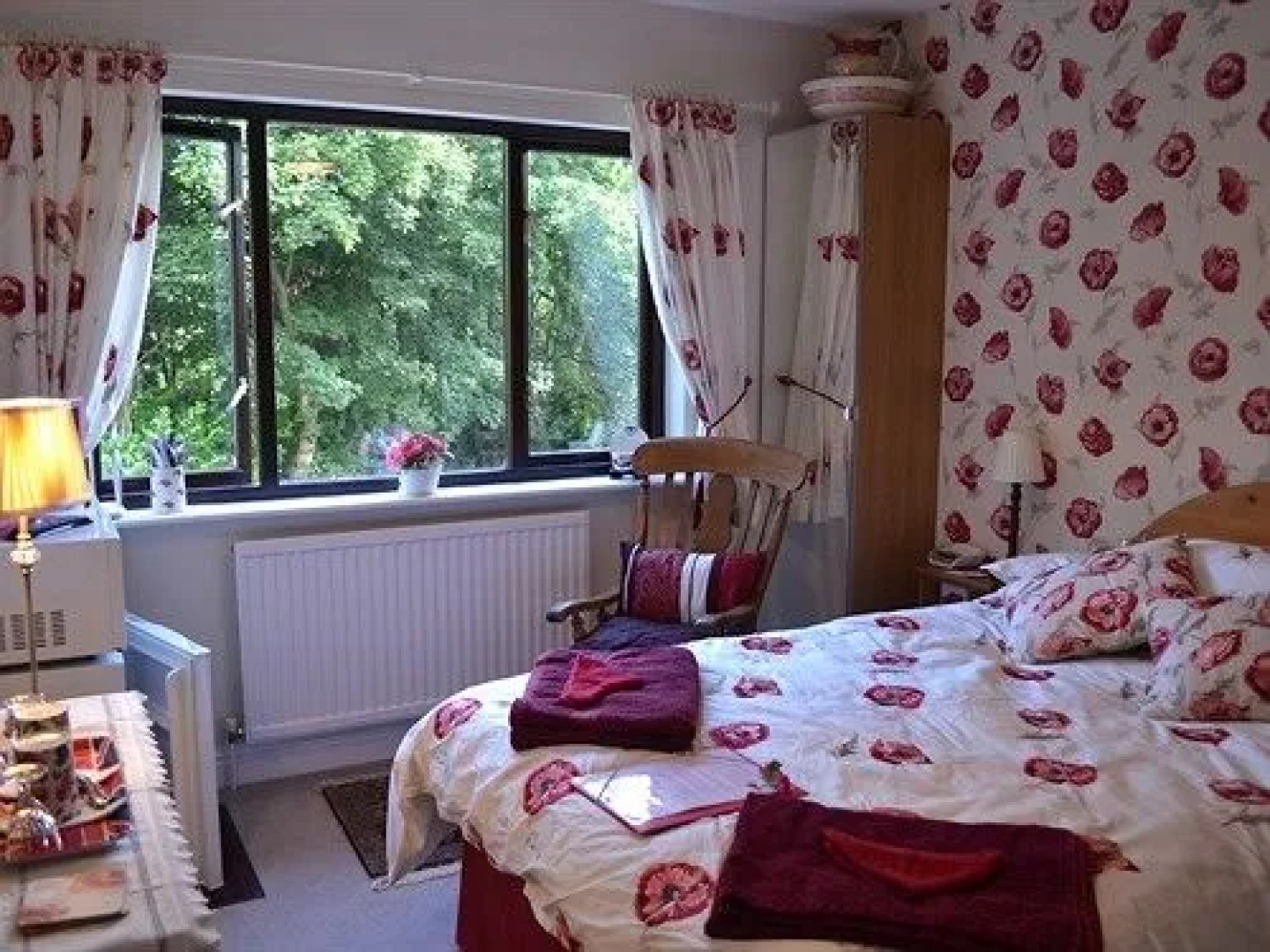 Woods End Bed  Breakfast