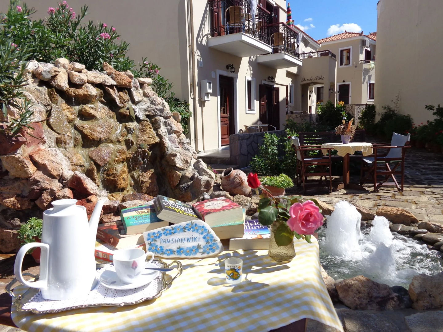 Niki Studios Sea-Front