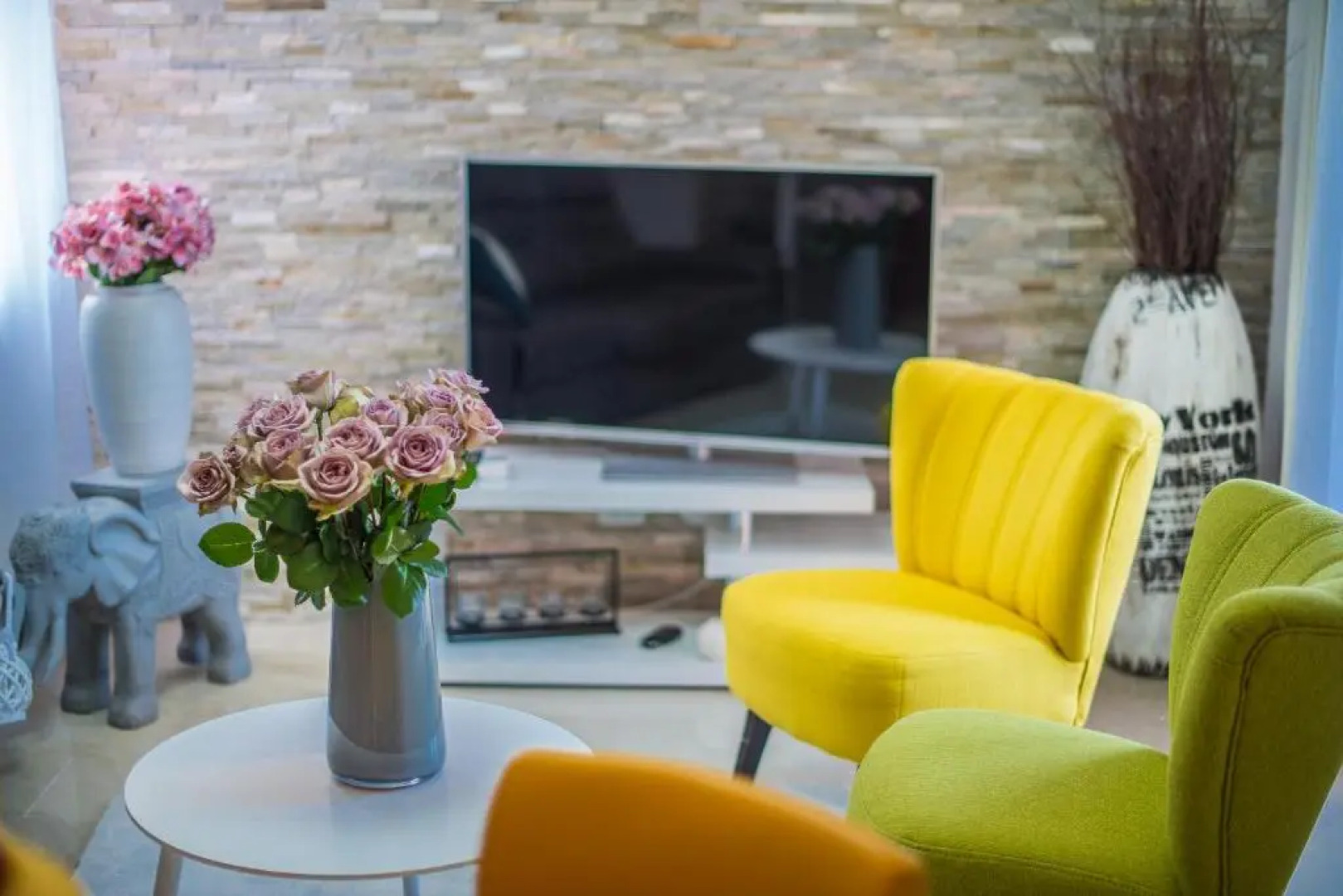 Charming house on the beach and Deluxe Apartment