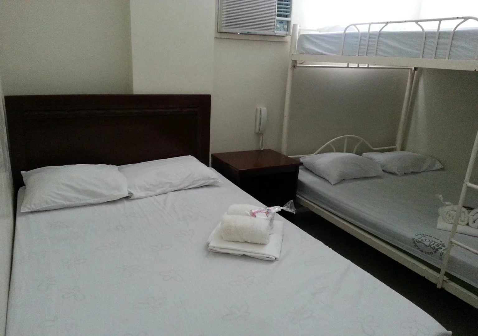 Asiablooms Inc. Hotel Pavilion Restaurant