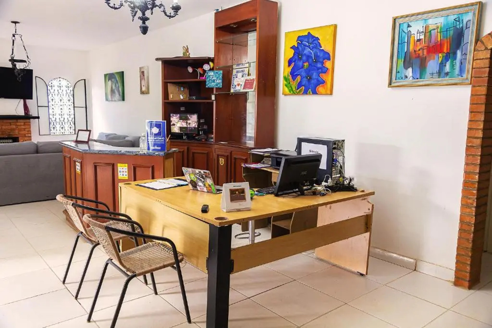 Lar Doce Lar Hostel & Pousada