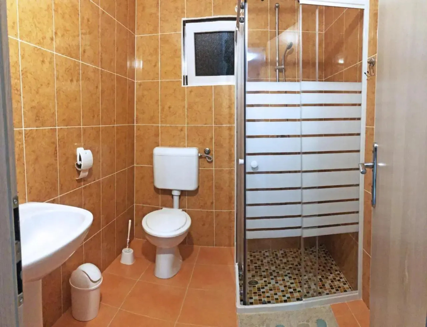 Apartmani Ana