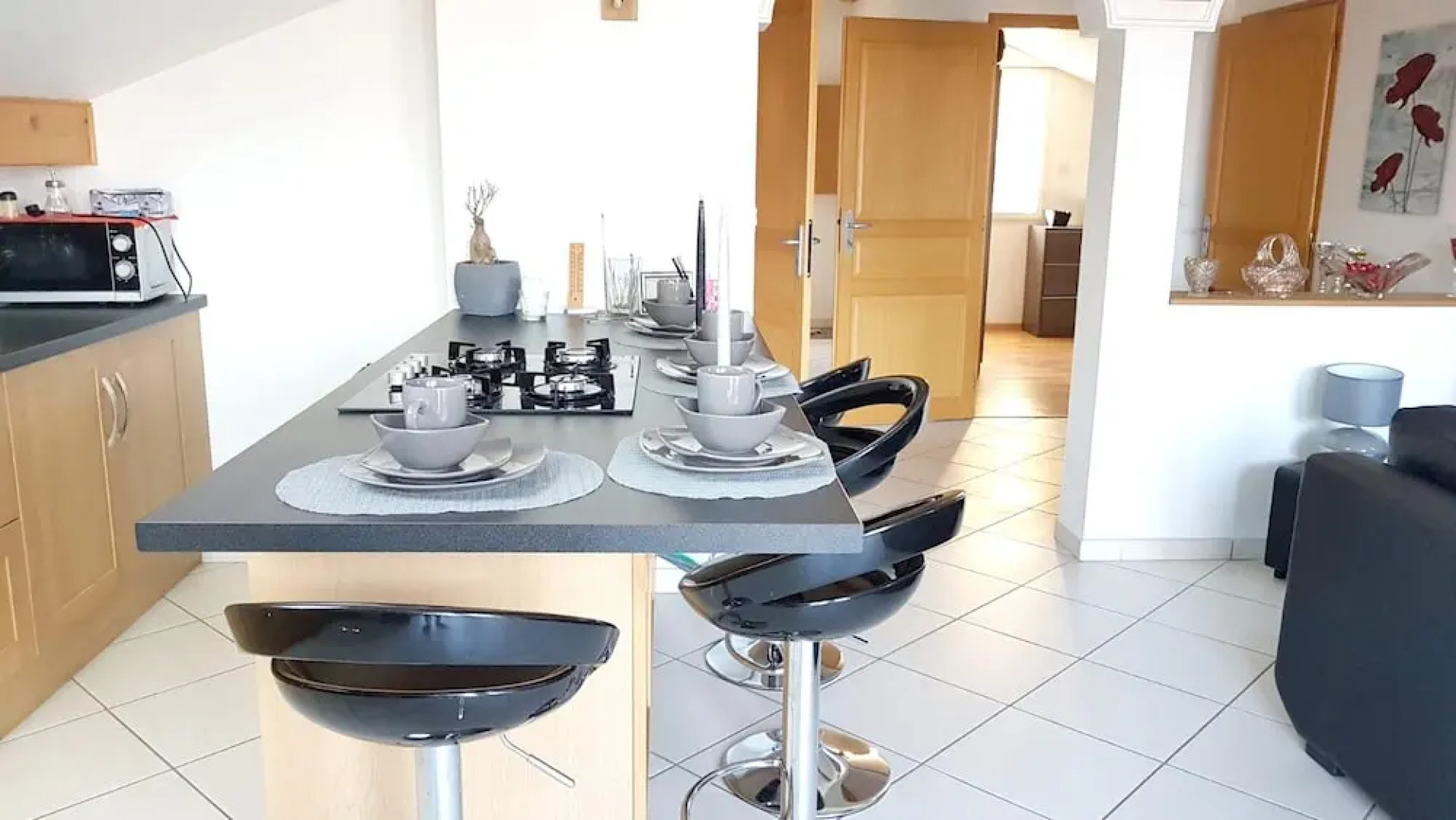 Apartment With 3 Bedrooms in Sévrier, With Wonderful Lake View, Furnished Garden and Wifi - 10 km From the Slopes