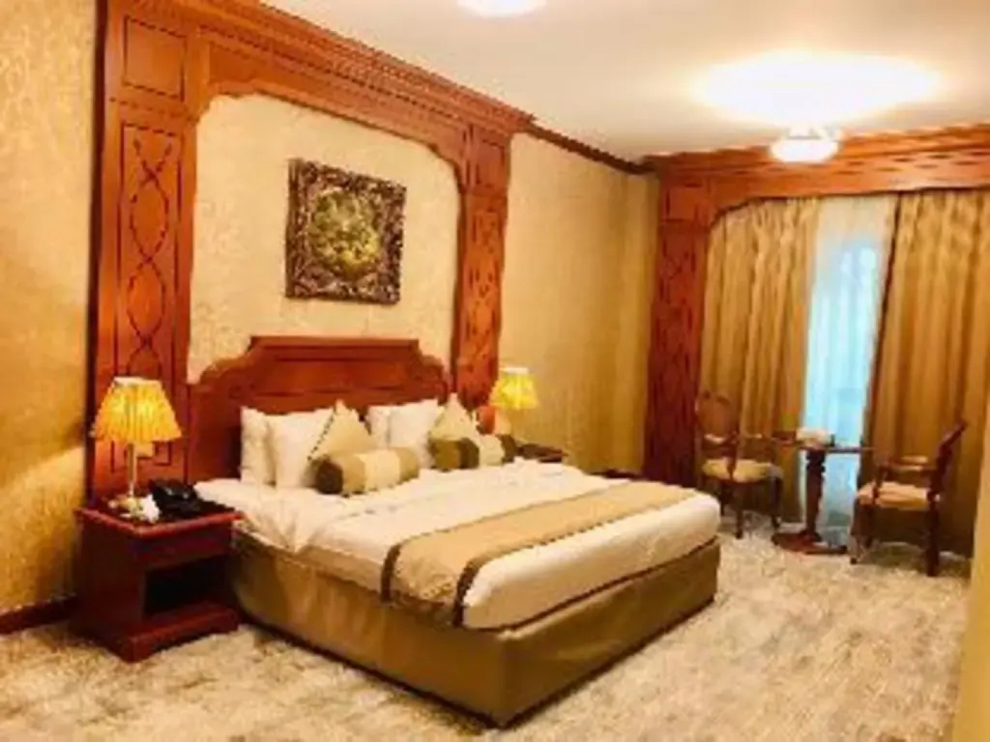 Royal Concorde Hotel & Suite