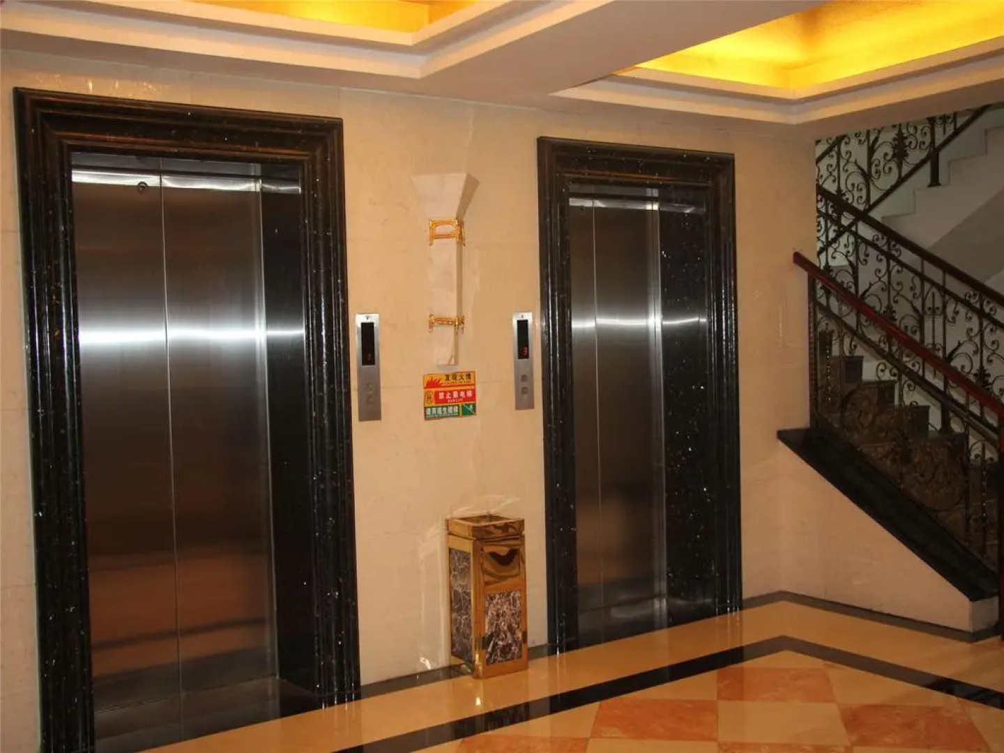 New West Street International Hotel