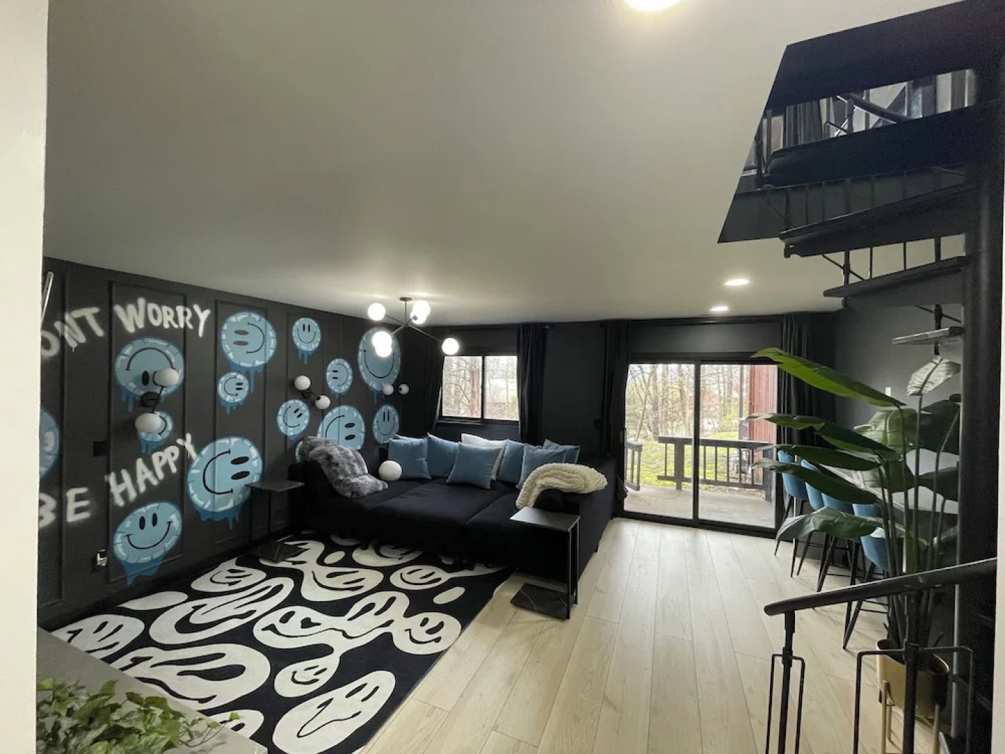 Chic Mountain Creek Chalet