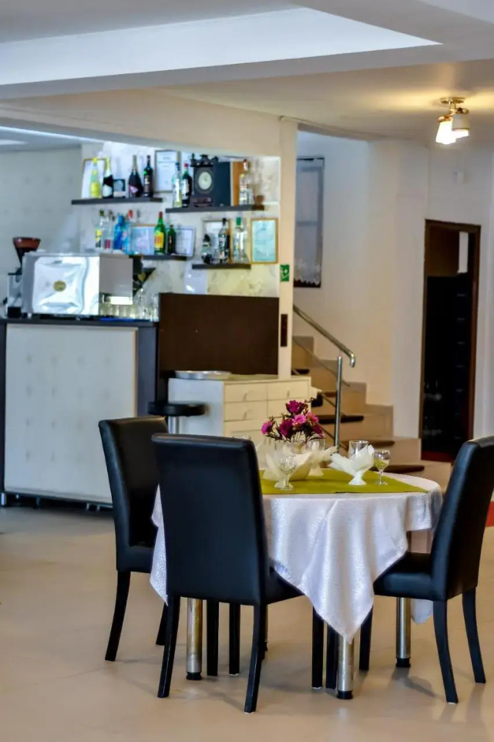 Hostel Roata Cu Noroc