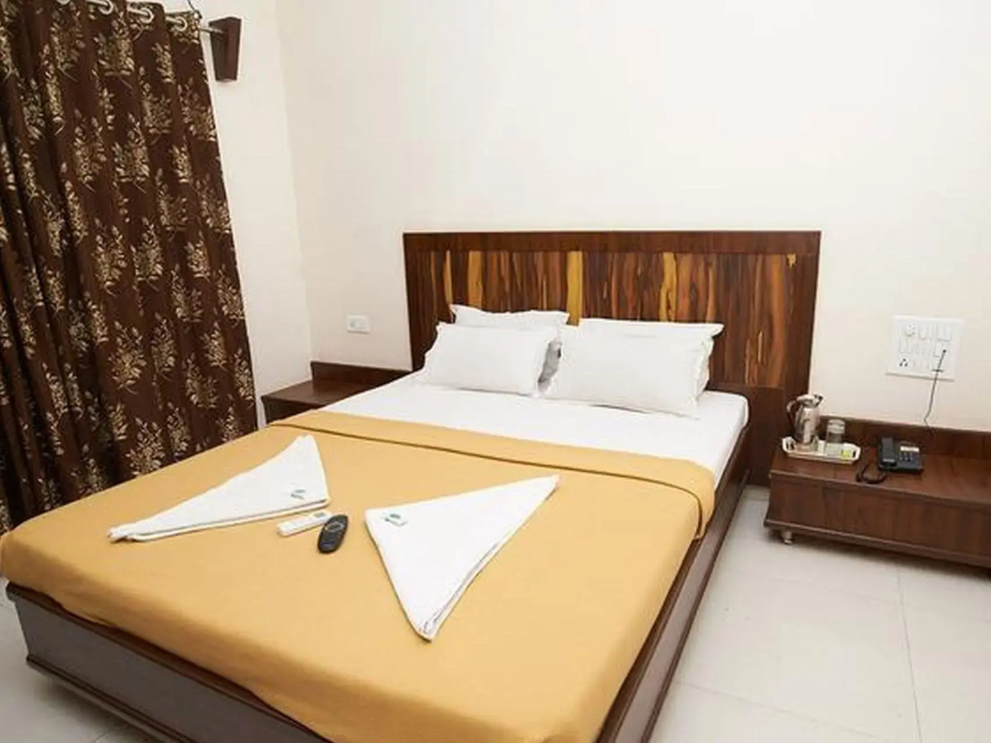 Hotel Saivishwakarma Palace