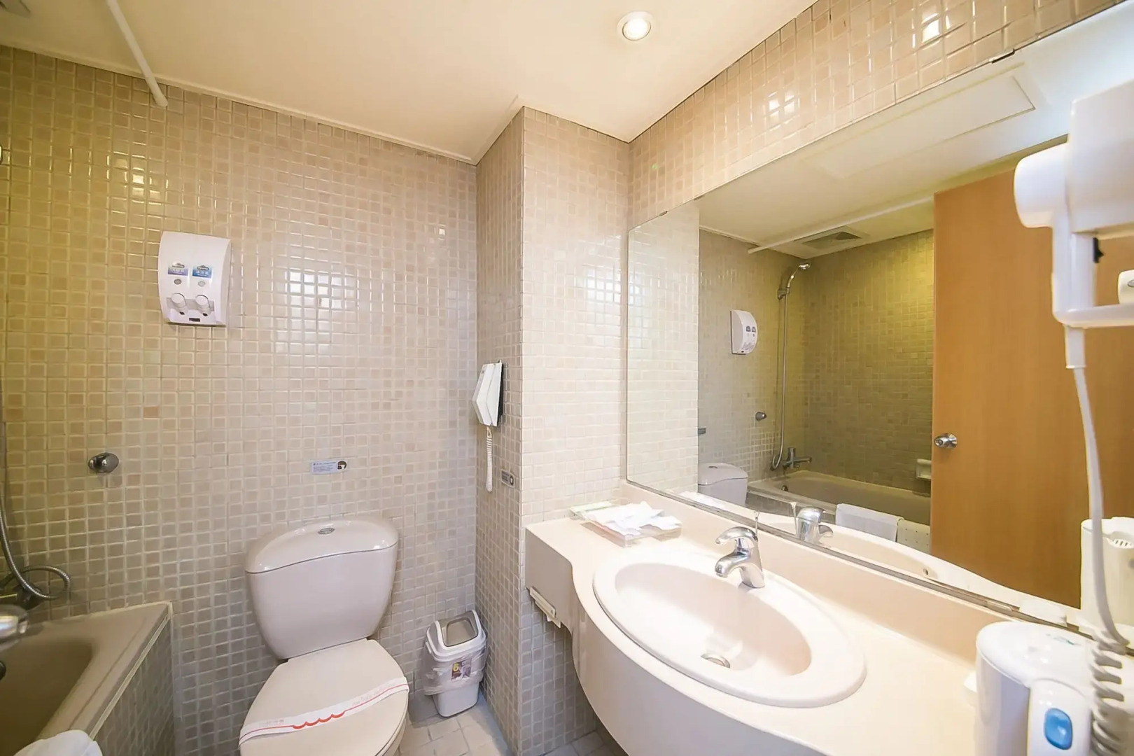 Dynasty Hotel Tainan