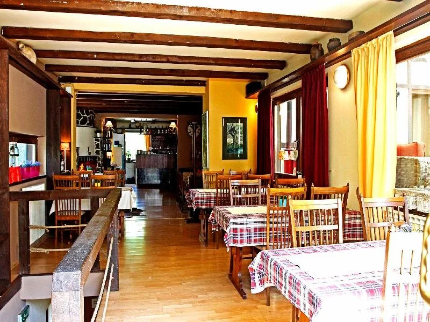 Queen Teuta Palace Resort