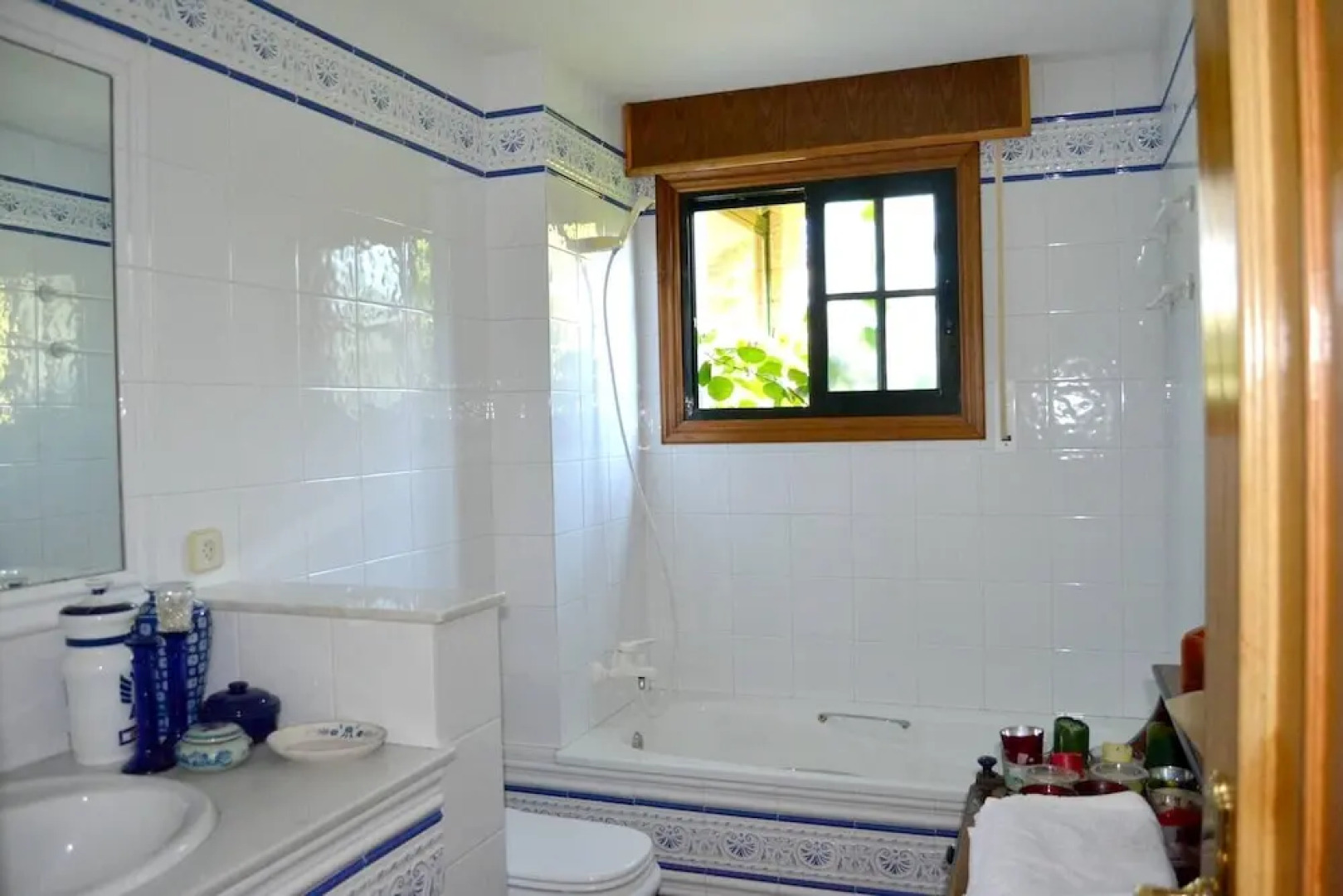 Villa With 6 Bedrooms in Pontevedra, With Private Pool, Enclosed Garden and Wifi - 5 km From the Beach