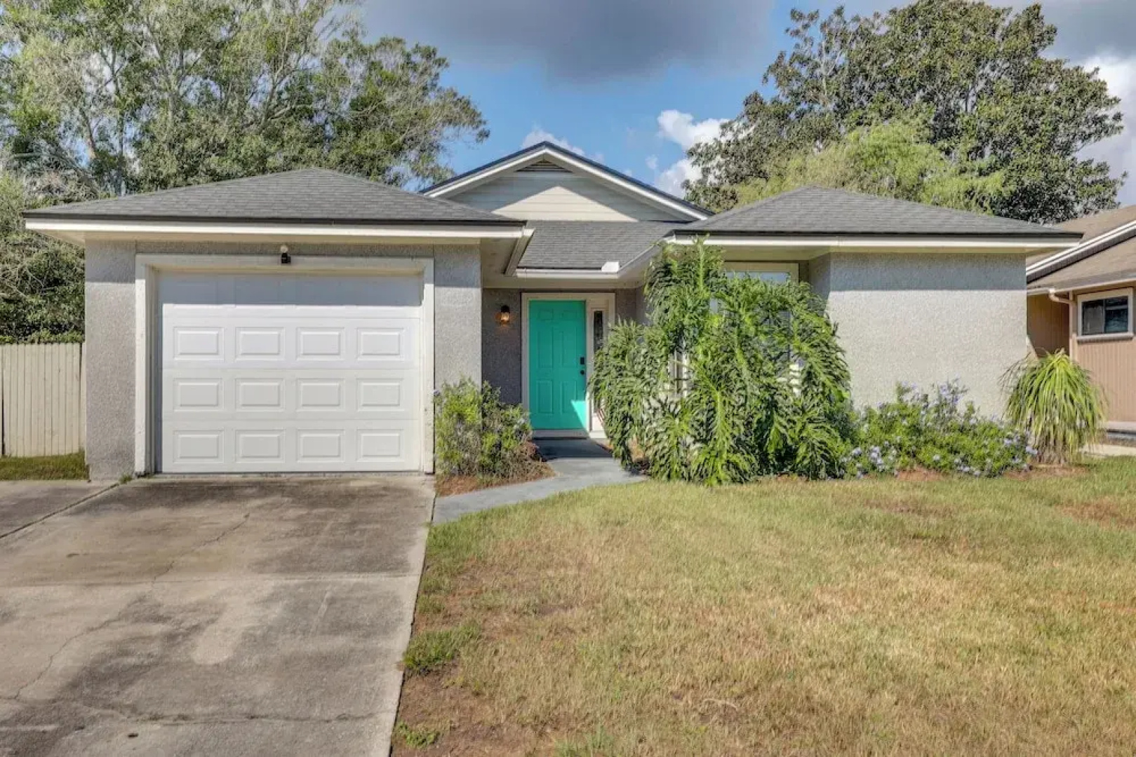 Ponte Vedra Beach Family Home: 2 Mi to Beaches!