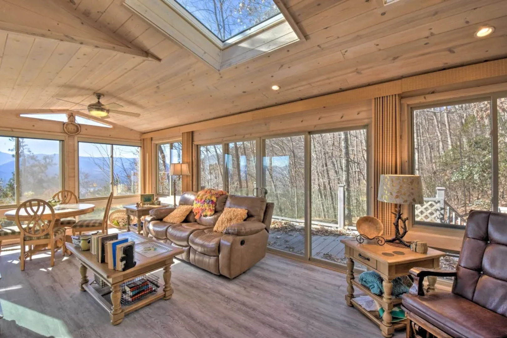 Stunning Mtn Getaway ~ 1 Mi to Lake Chatuge!