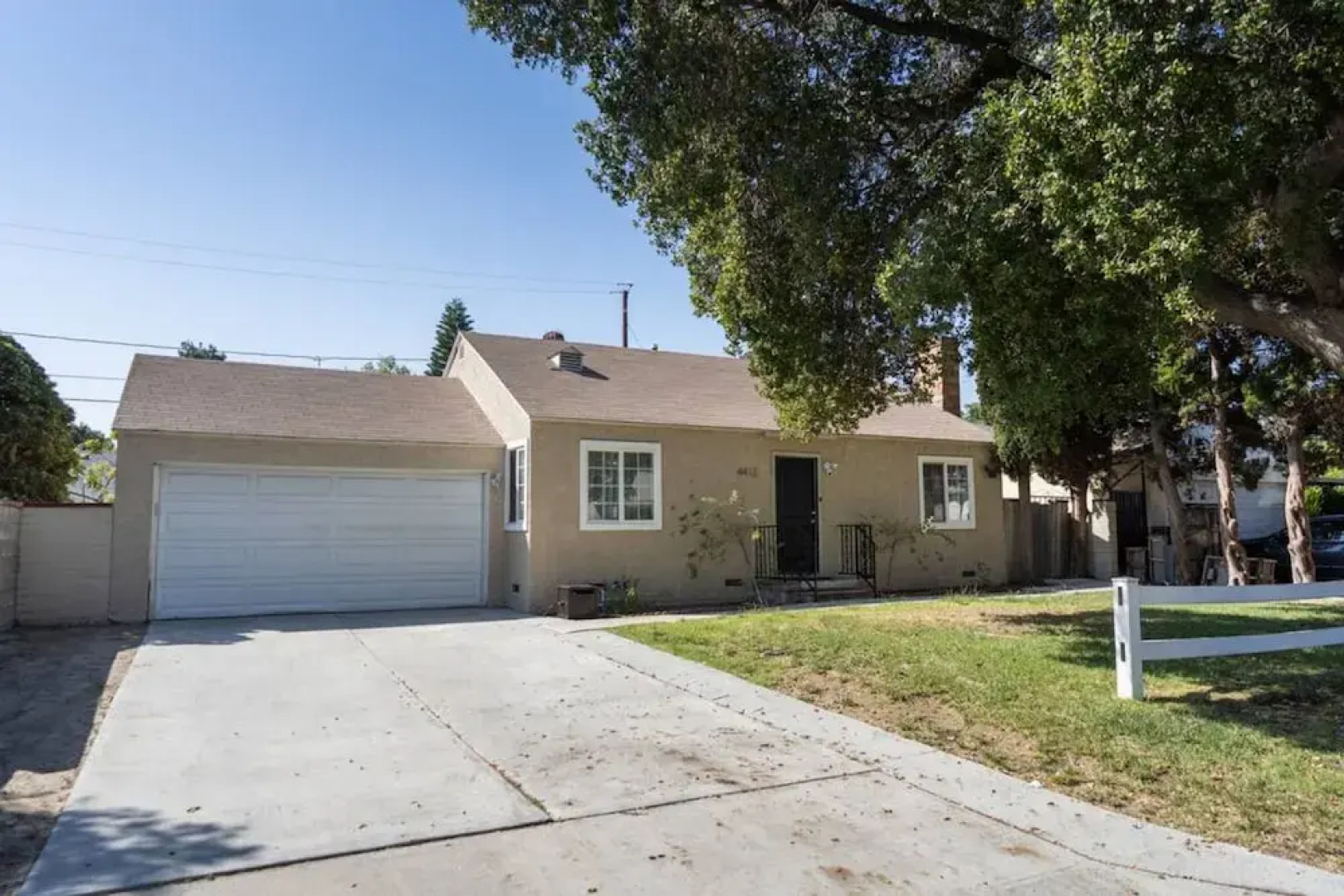 Tranquil 2BR Home in Beautiful Neighborhood P24