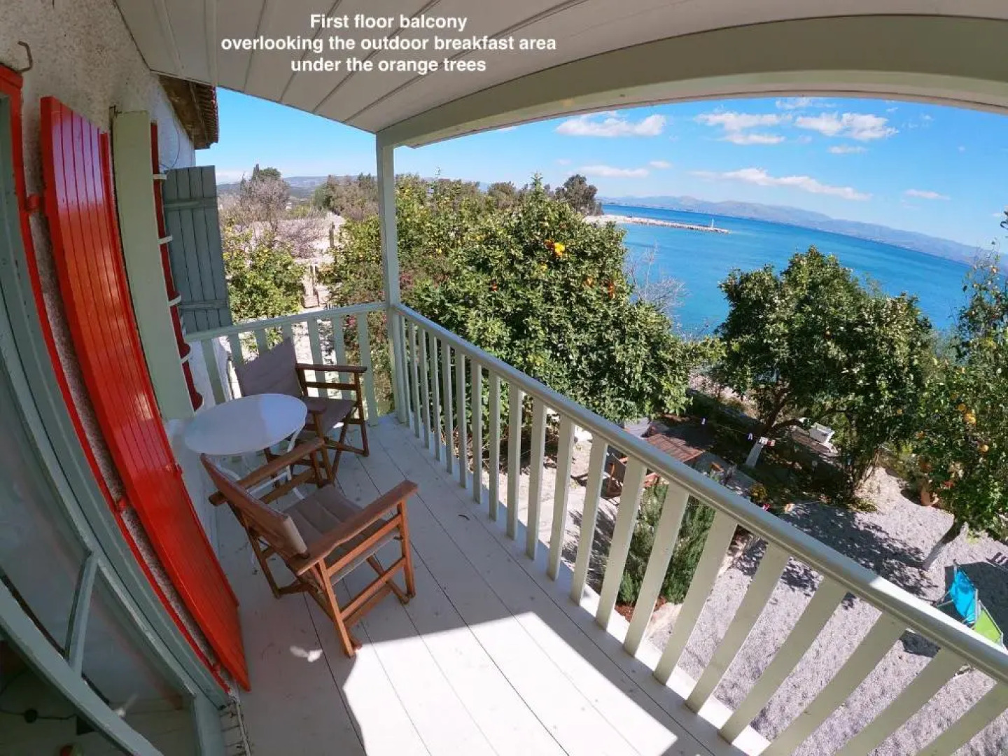 KIVERI 1876 traditional seafront cottage