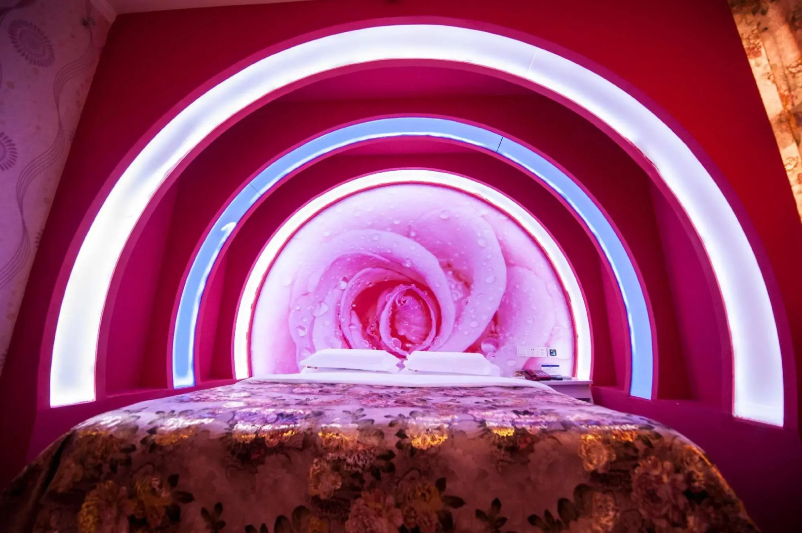 Wanjia Business Hotel (Zaozhuang Maoyuan)